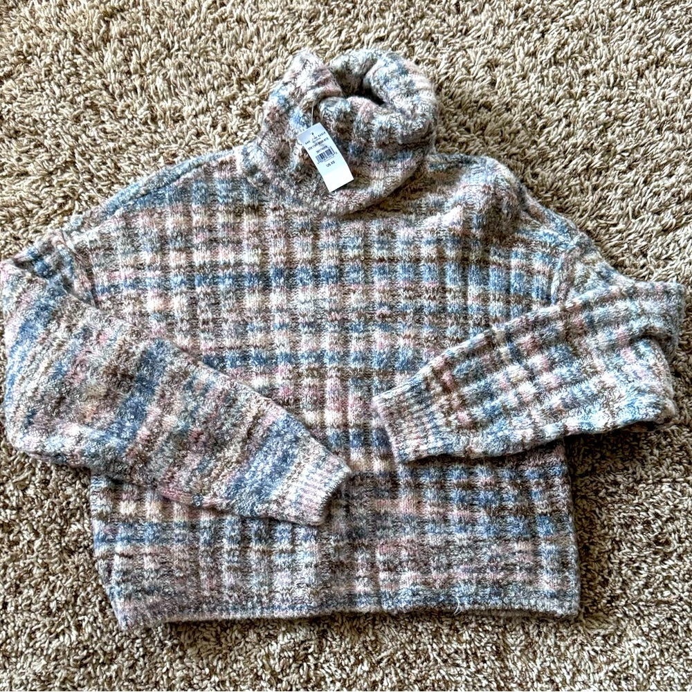 American Eagle cowlneck sweater